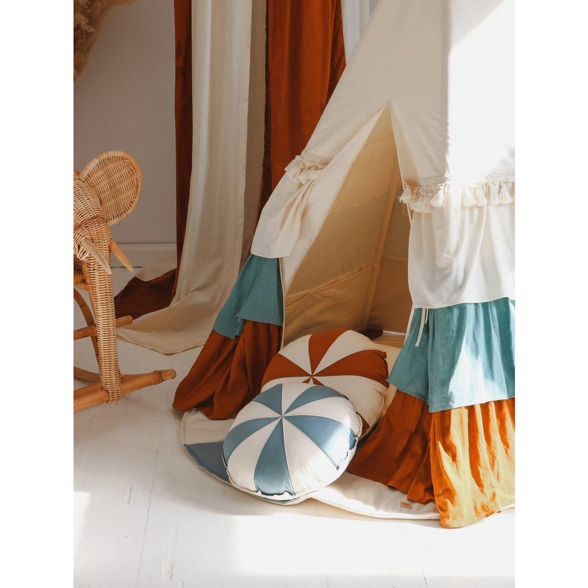 Tipi Speeltent met Ruches inclusief Mat - Circus