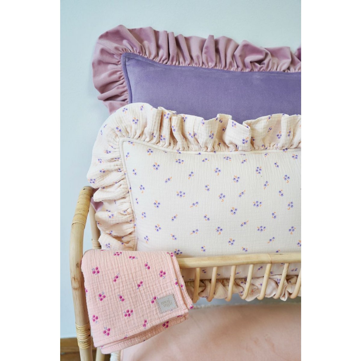 Mousseline Kussen met Ruches - Boho Purple Flowers