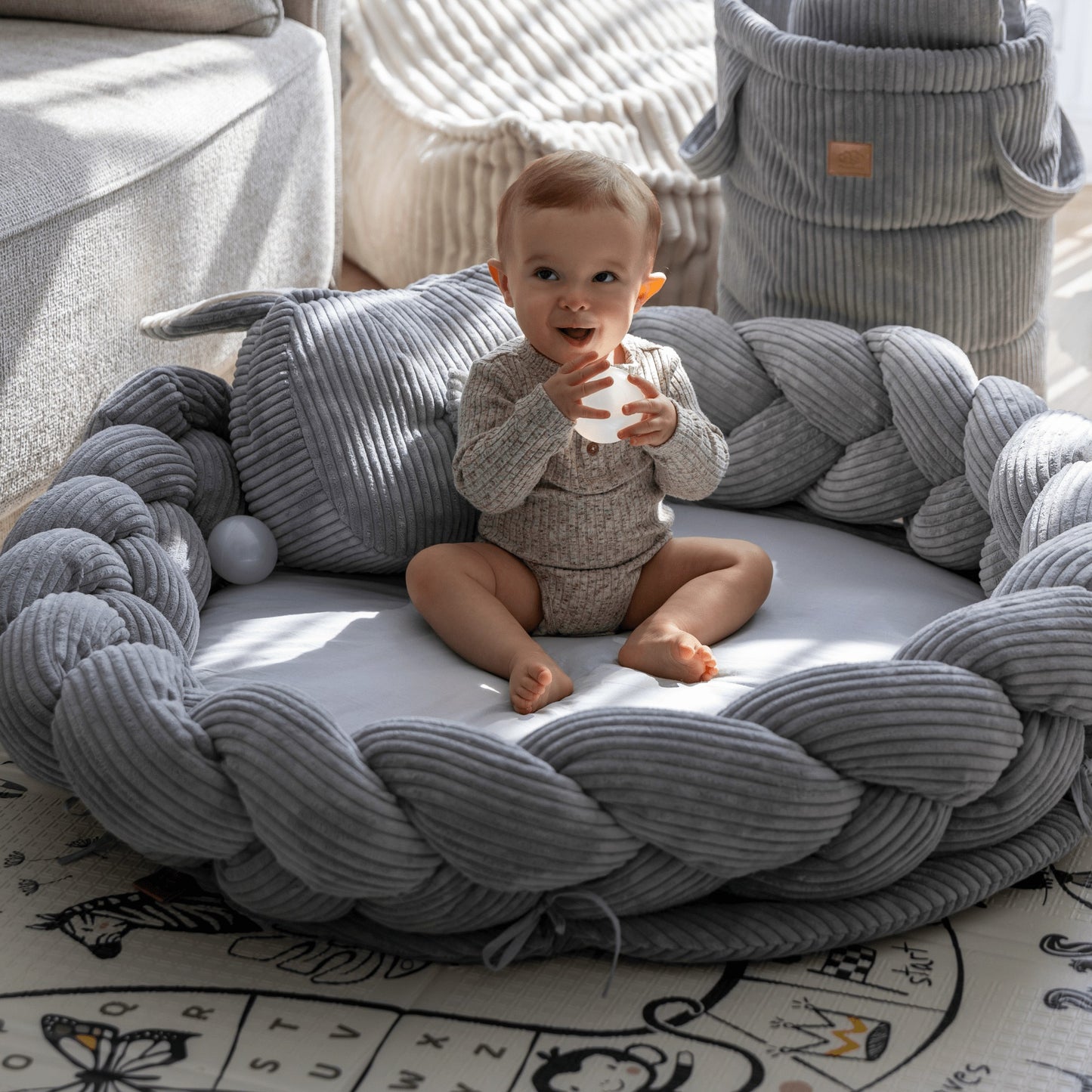 Babymat/Babynestje met Gevlochten Bumperrand - Grijs