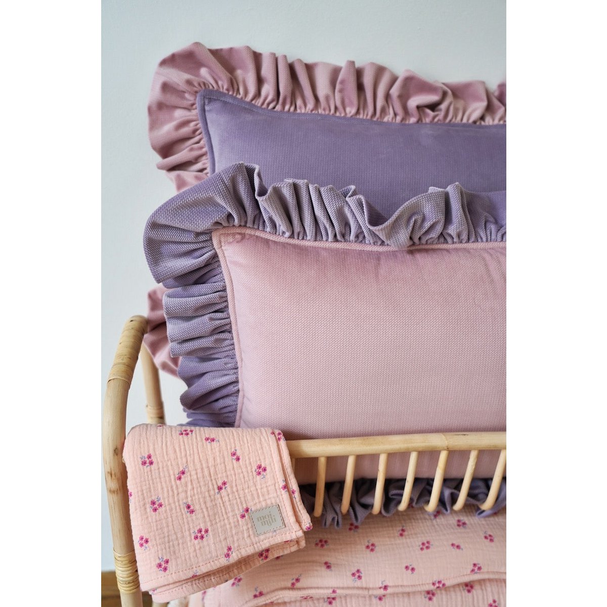 Zacht Fluwelen Kussen met Ruches - Pink Latte