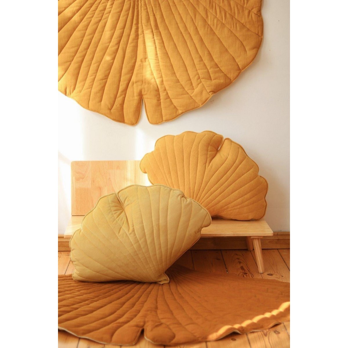 Zacht Fluwelen Ginkgoblad Kussen - Honing