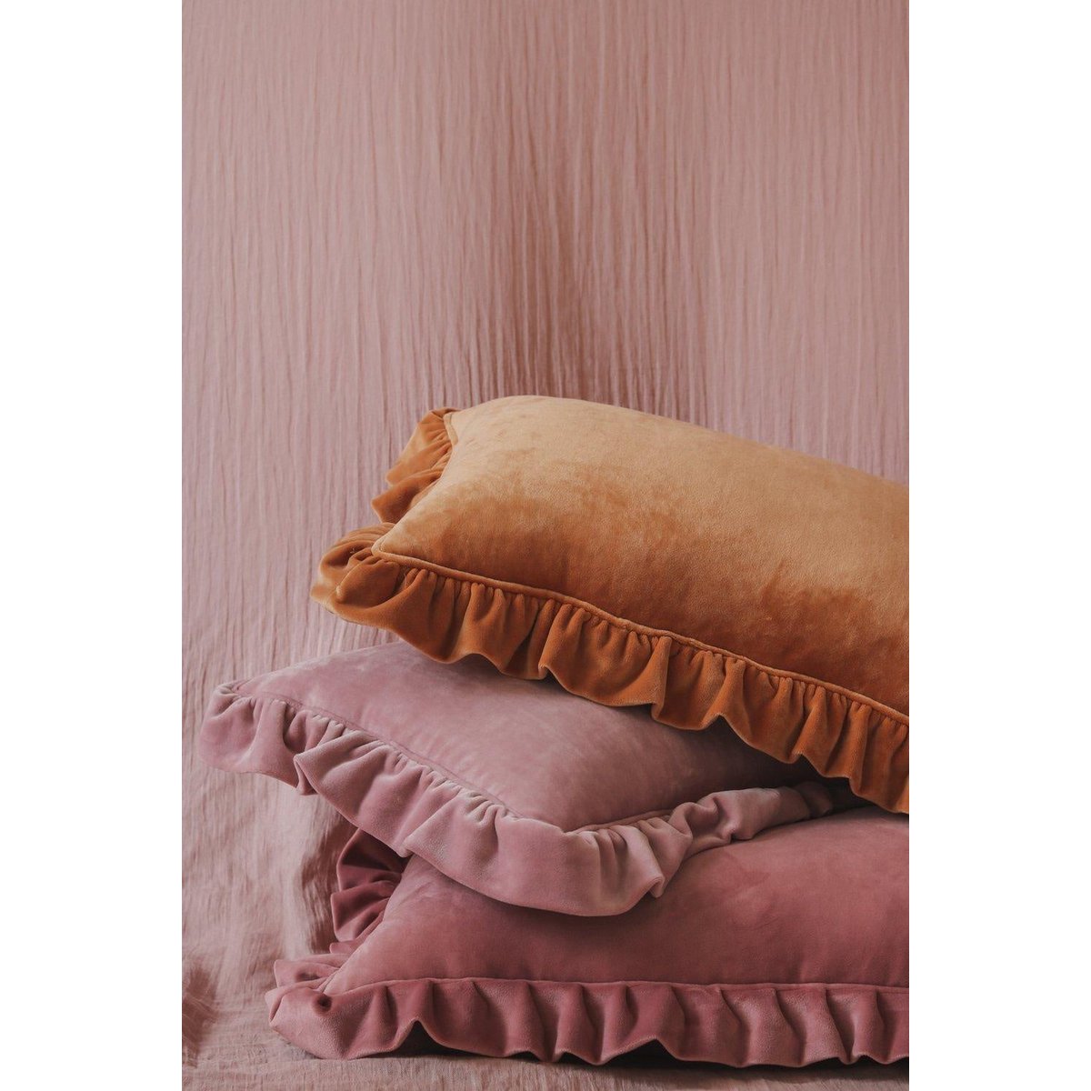 Zacht Fluwelen Kussen met Ruches - Licht Pastel Roze