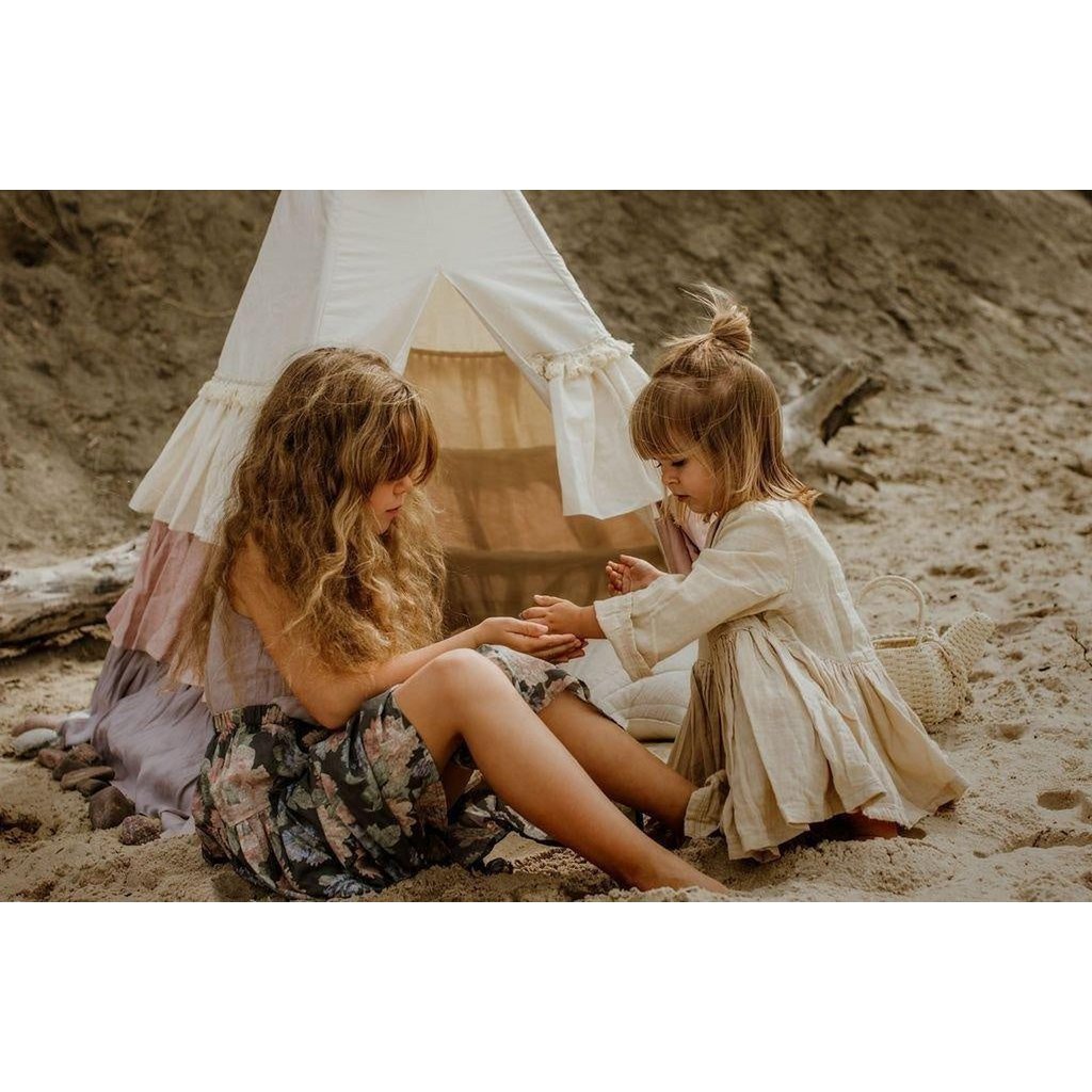 Tipi Speeltent inclusief Schelpmattenset - Powder Frills/Powder Pink met Ruches