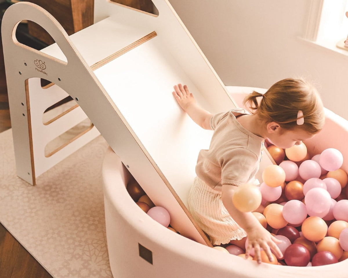Wooden Indoor Scandi Slide for Children 87x46cm