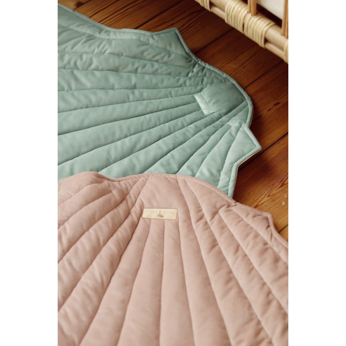 Fluwelen Schelp Vloerkleed - Poeder Roze